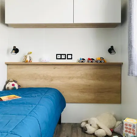 Campeggio Les P'tites Maisons Dans La Prairie 3*