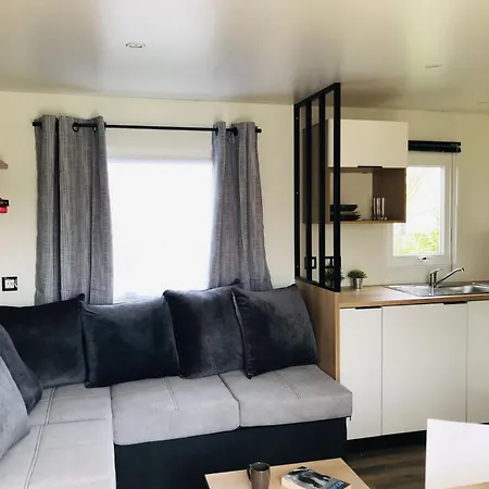 Les P'tites Maisons Dans La Prairie