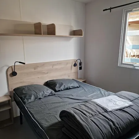 Campsite Les P'tites Maisons Dans La Prairie