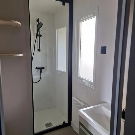 Les P'tites Maisons Dans La Prairie