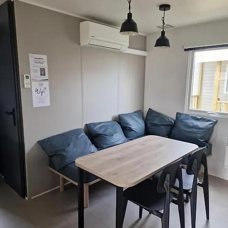 Les P'tites Maisons Dans La Prairie Campeggio