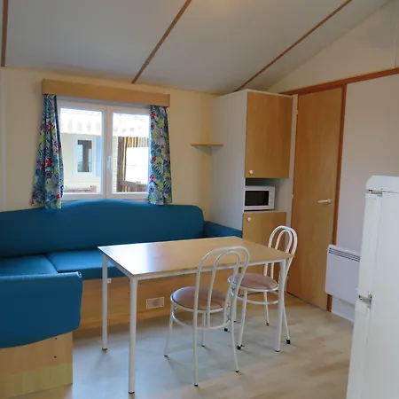 Les P'tites Maisons Dans La Prairie 3* Sallertaine