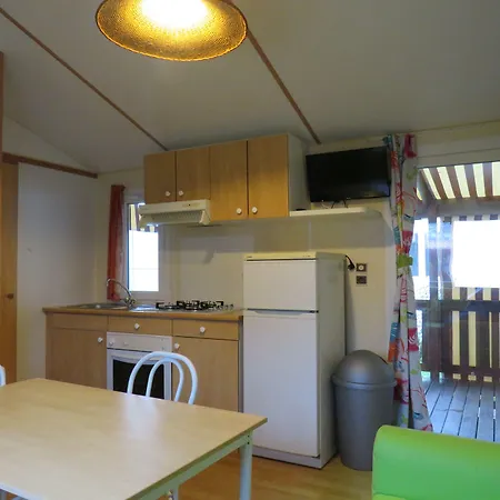 אתר קמפינג Les P'tites Maisons Dans La Prairie