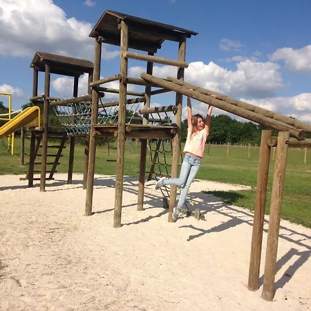 Les P'tites Maisons Dans La Prairie