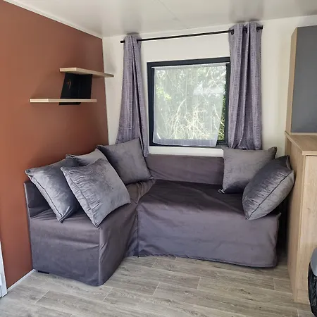 Les P'tites Maisons Dans La Prairie 3* Sallertaine