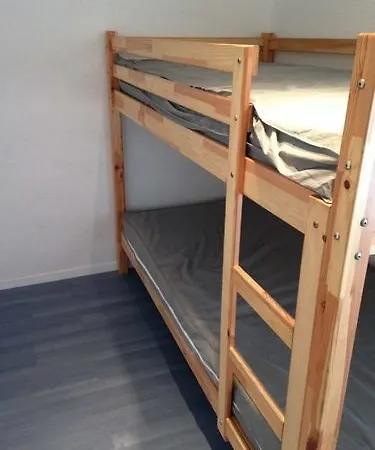 אתר קמפינג Les P'tites Maisons Dans La Prairie 3*