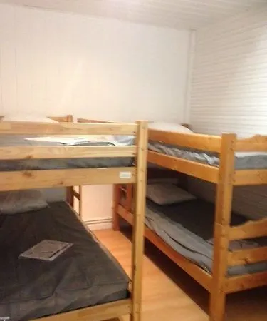 Les P'tites Maisons Dans La Prairie אתר קמפינג 3*