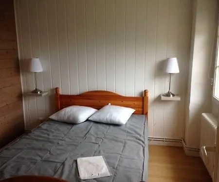 אתר קמפינג Les P'tites Maisons Dans La Prairie Sallertaine