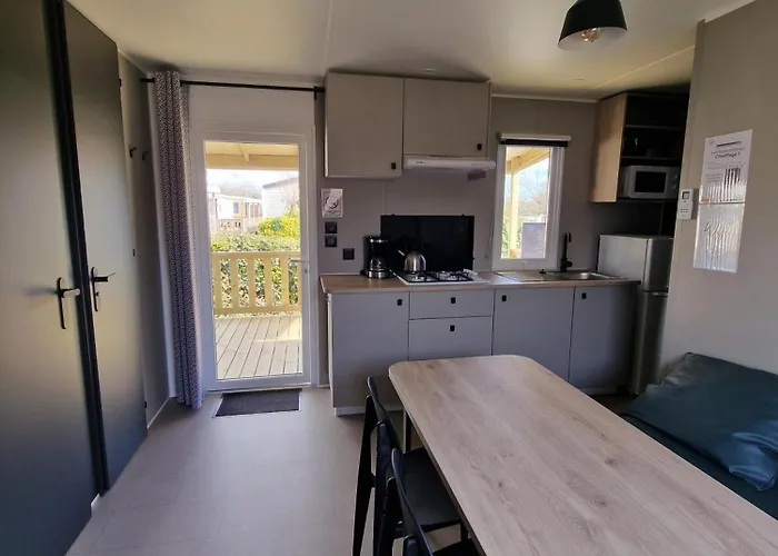 Les P'tites Maisons Dans La Prairie 3* Sallertaine