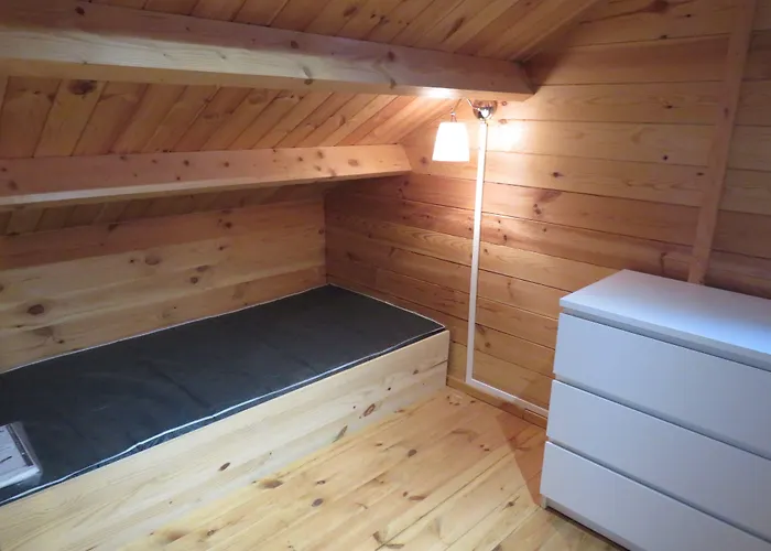 Camping Les P'tites Maisons Dans La Prairie