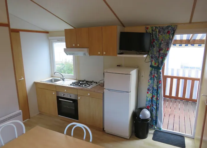 Les P'tites Maisons Dans La Prairie