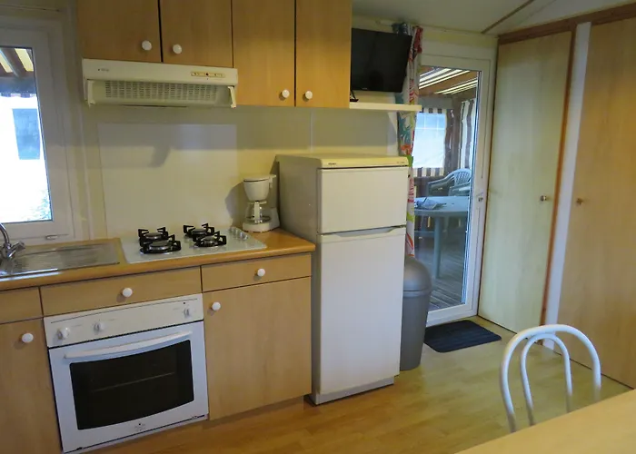 Les P'tites Maisons Dans La Prairie