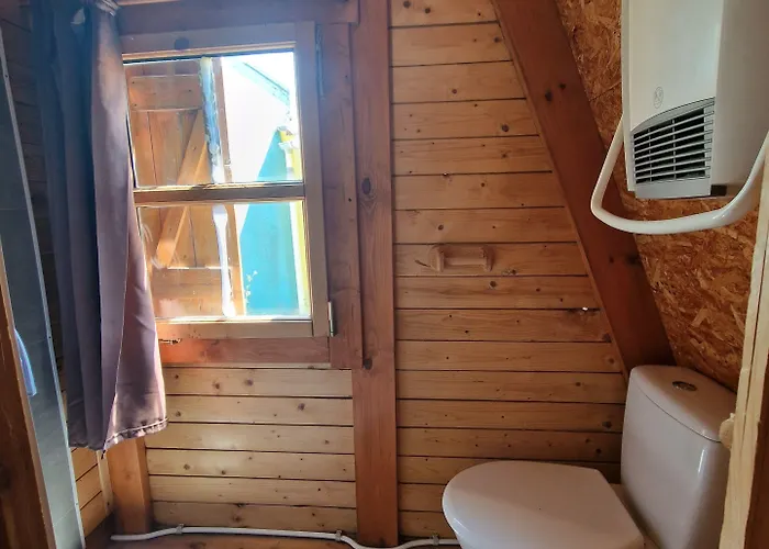 Les P'tites Maisons Dans La Prairie Camping