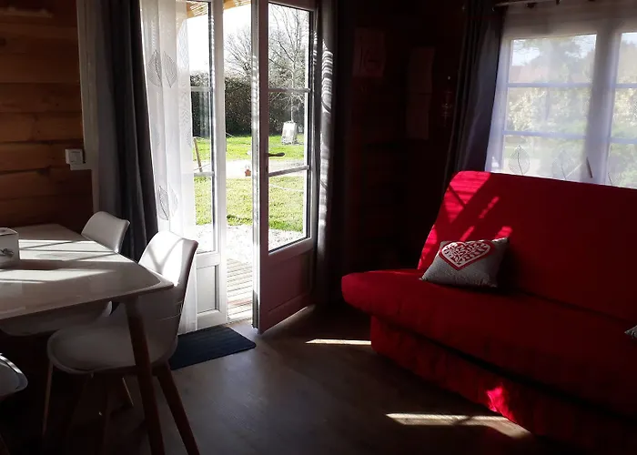 Les P'tites Maisons Dans La Prairie 3*