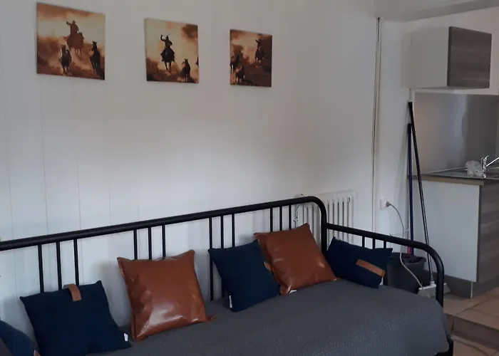 Camping Les P'tites Maisons Dans La Prairie