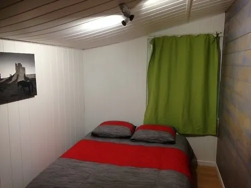 Les P'tites Maisons Dans La Prairie Camping